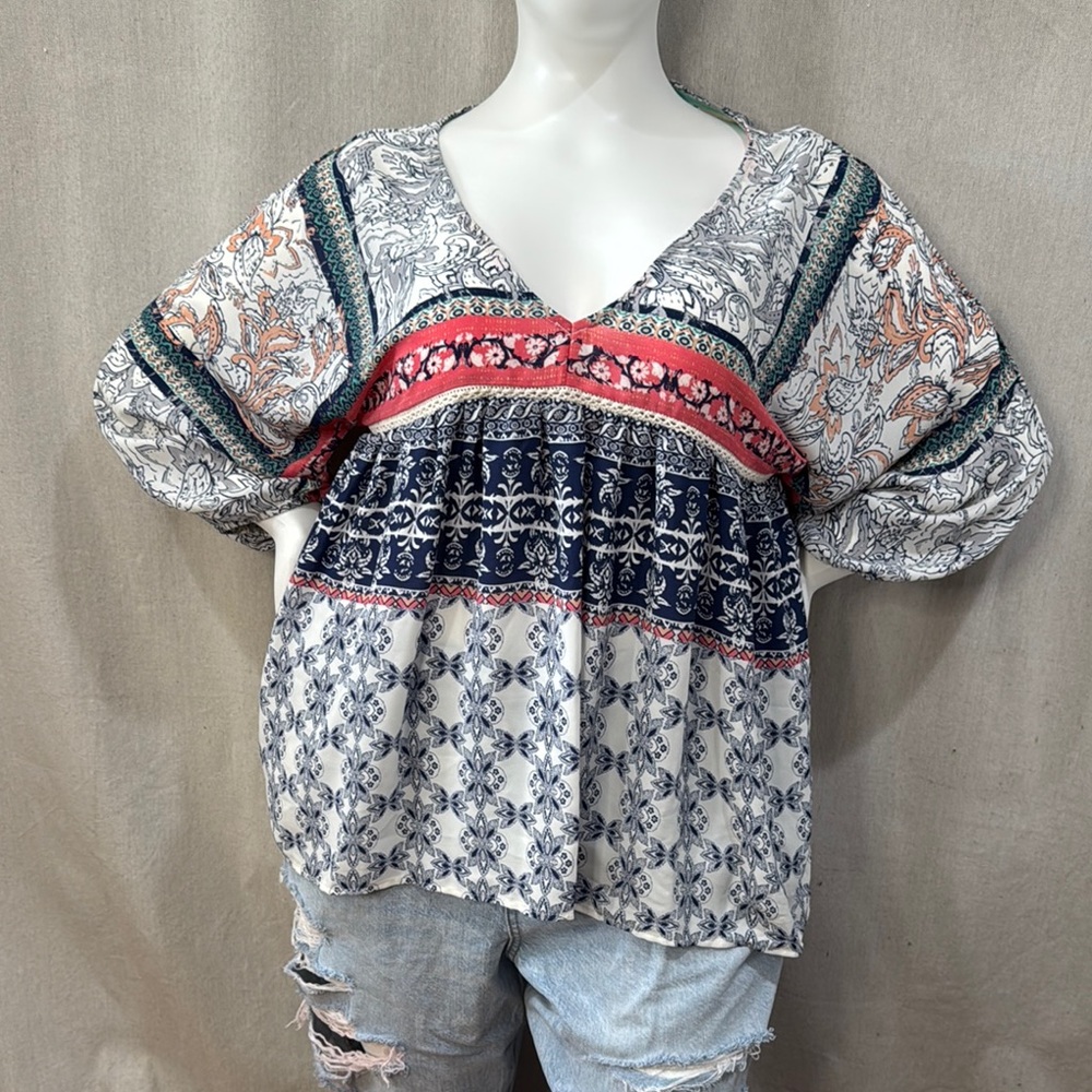 Knox Rose Blue and Pink Blouse with Elegant Design